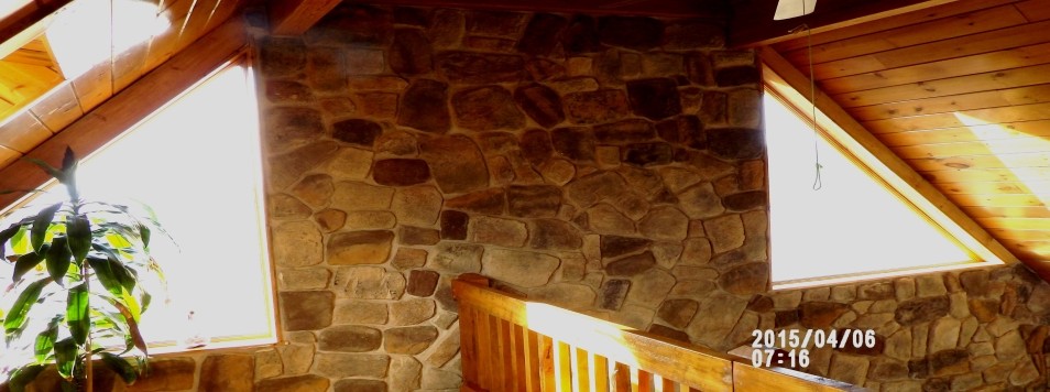 Country Living Room Stone Veneer